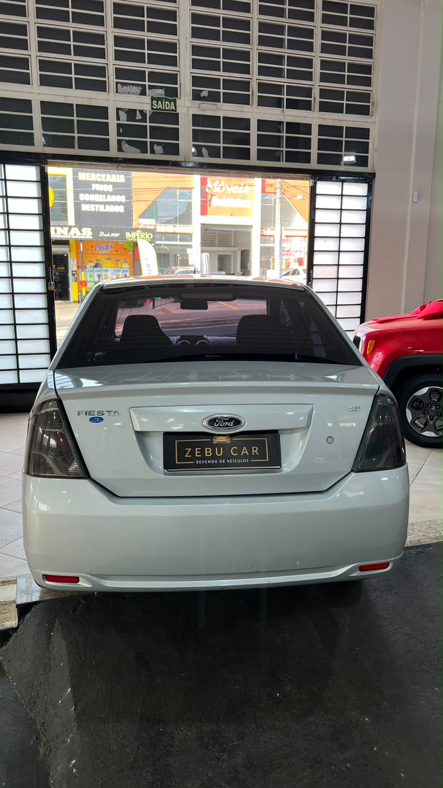 Ford Fiesta Sedan 2014 em Uberaba, foto 3