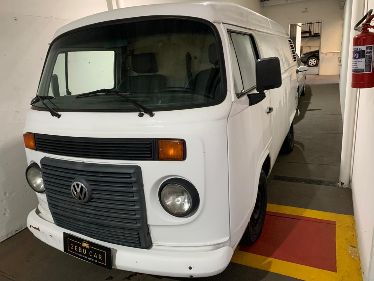 Volkswagen Kombi Furgão 2010 em Uberaba, foto 11