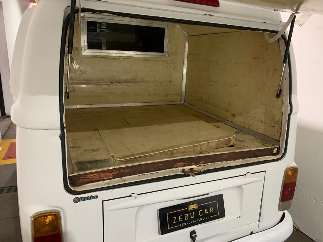 Volkswagen Kombi Furgão 2010 em Uberaba, foto 14