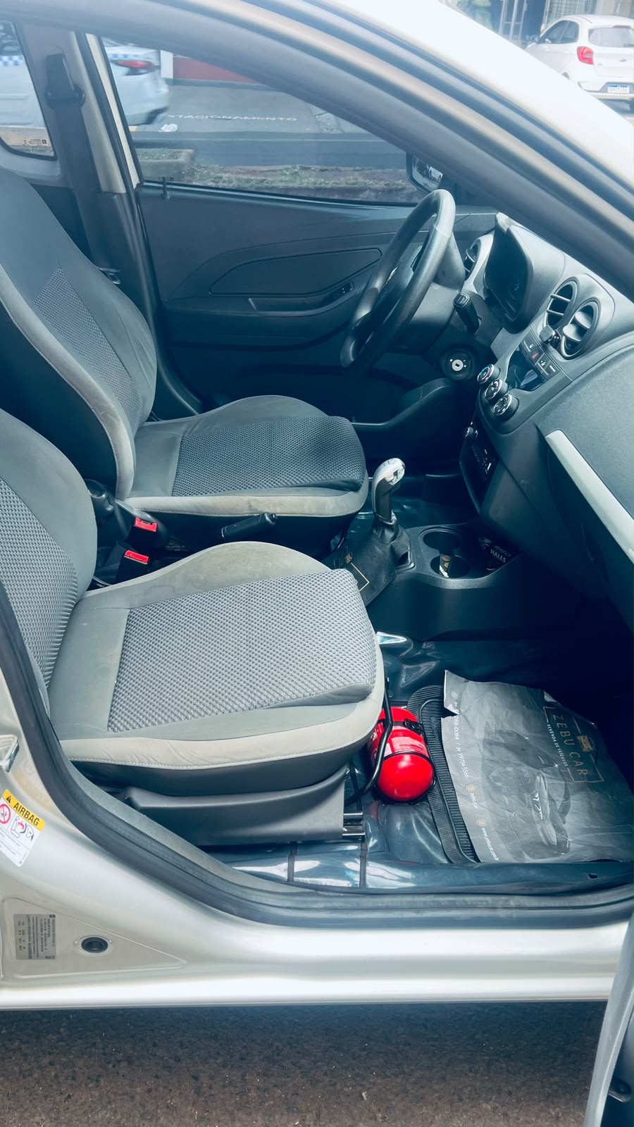 Chevrolet Montana LS 2015 em Uberaba, foto 11