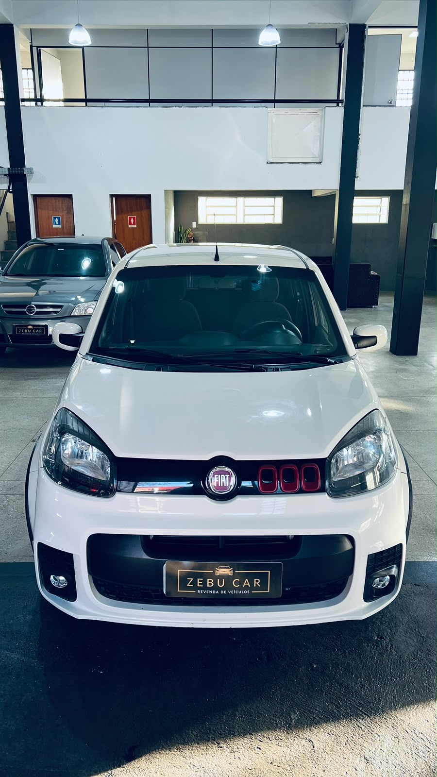 Fiat Uno Sporting 2015 em Uberaba, foto 13