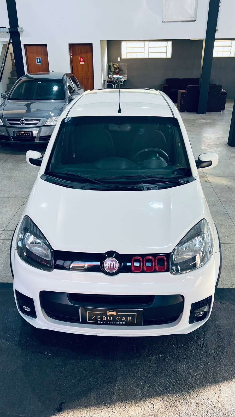 Fiat Uno Sporting 2015 em Uberaba, foto 3